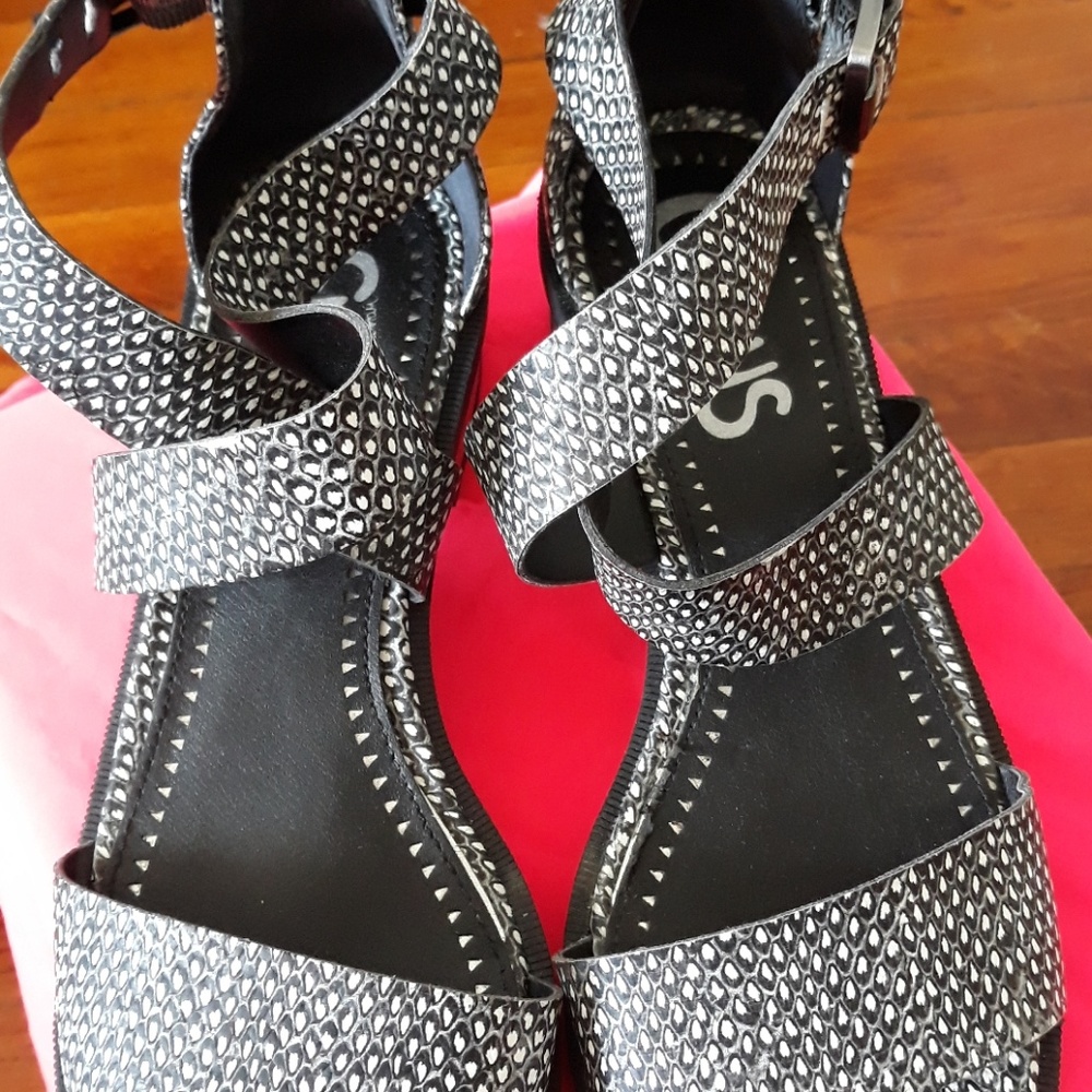 Circus by Sam Edelman - Picture 8 of 8